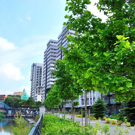 Апартаменты Two Towers Old Town Apartments-city Center-by The River-observation Terrance On The Roof-free Parking Вроцлав