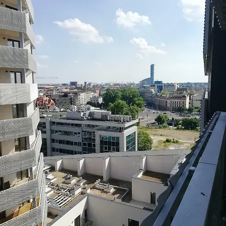 Апартаменты Two Towers Old Town Apartments-city Center-by The River-observation Terrance On The Roof-free Parking Вроцлав